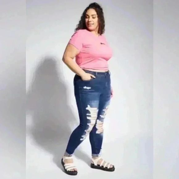 4/$25 NWT Rue21 Mid Rise Ankle Jeggings Blue Distressed Double Roll Plus Sizes - Picture 2 of 12